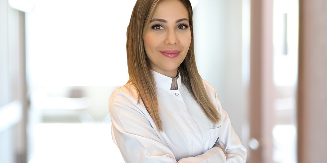 "GÜNEŞ KREMİNİ DIŞARI ÇIKMADAN EN GEÇ 20 DAKİKA ÖNCE SÜRÜN"