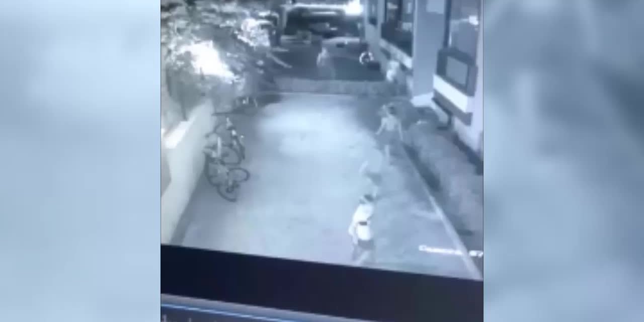 BOŞANMA AŞAMASINDA OLDUĞU ERKEK TARAFINDAN DARP EDİLDİ. AVUKAT UYAN: "BİR HAFTADIR SAVCILIK TARAFINDAN İŞLEM BAŞLATILMADI"