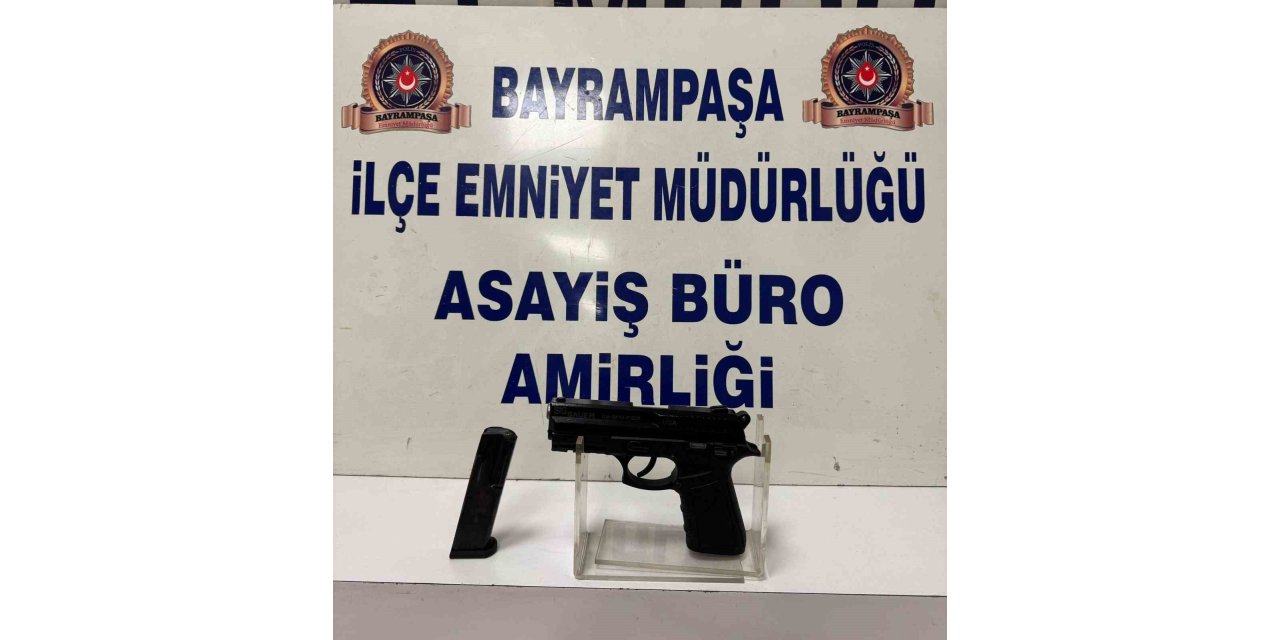 BAYRAMPAŞA’DA SOSYAL MEDYADAN TANIŞTIĞI KADINLARI GASP EDEN ZANLI KAMERADA