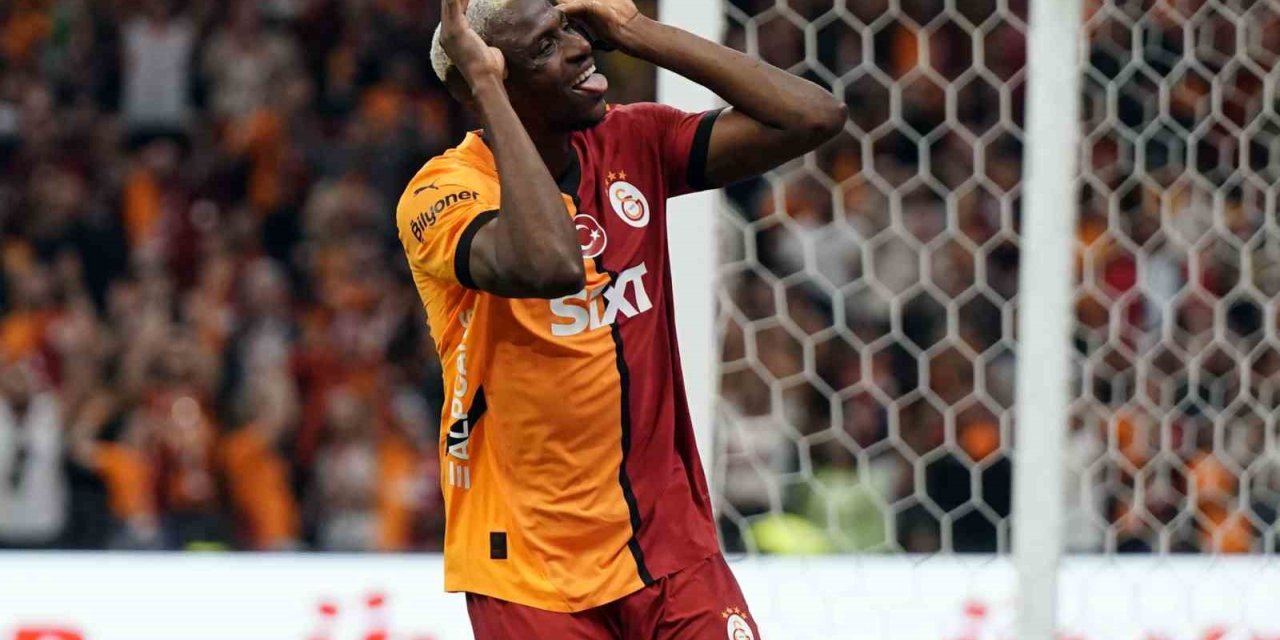 VİCTOR OSİMHEN SEZONU 37 GOLLE TAMAMLADI