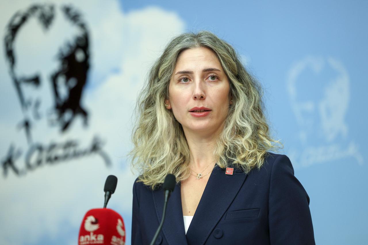 Gülşah Deniz Atalar: Turizm Emekçisinin Hakkını Gasp Eden Bu Düzen Halkın Vicdanına Da, Hukuka Da Sığmaz!