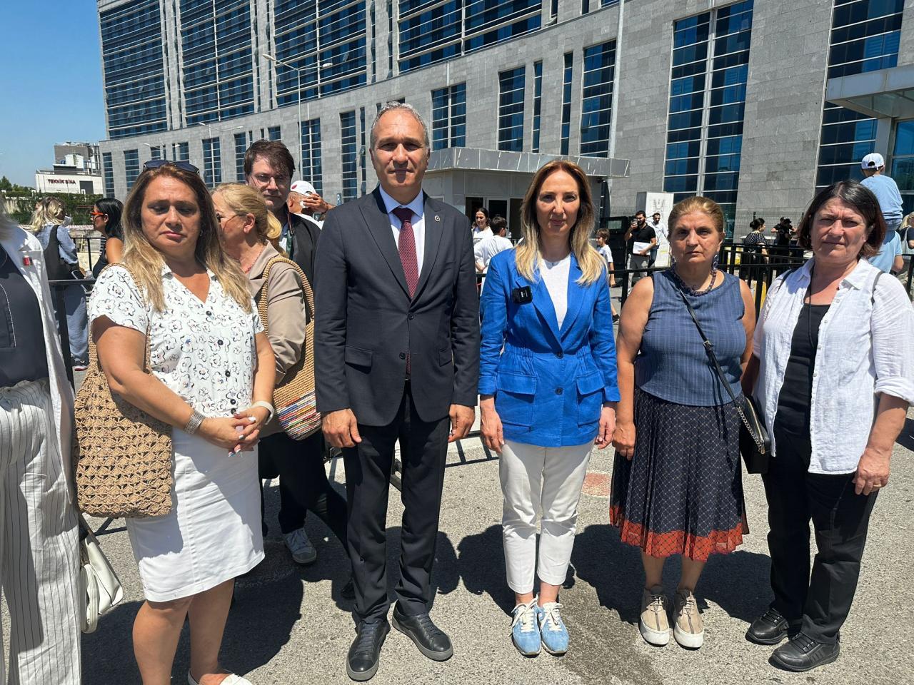 Minguzzi Davası 2 Ekim’e Ertelendi... Aylin Nazlıaka ve Suat Özçağdaş: Çocuk Katilleri Ellerini Kollarını Sallayarak Toplum İçinde Dolaşmamalı