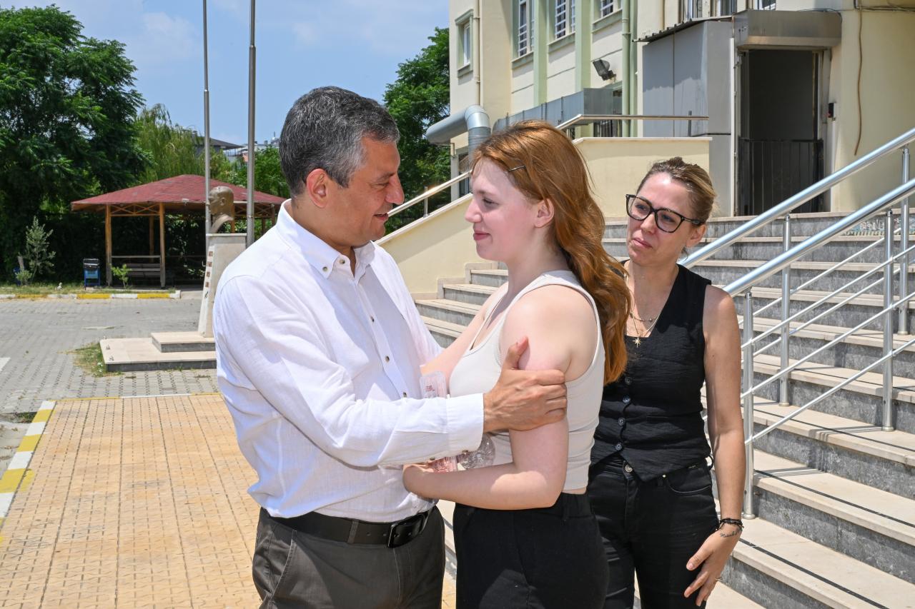 Mustafakemalpaşalı Öğrenciler Elazığ’daki Kardeşlerini Unutmadı