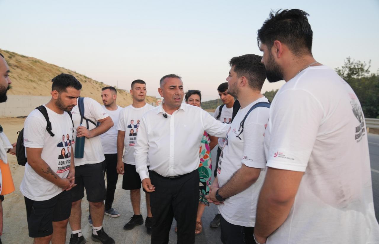 Güngör Geçer’den Özgürlük Yürüyüşündeki Gençlere Destek