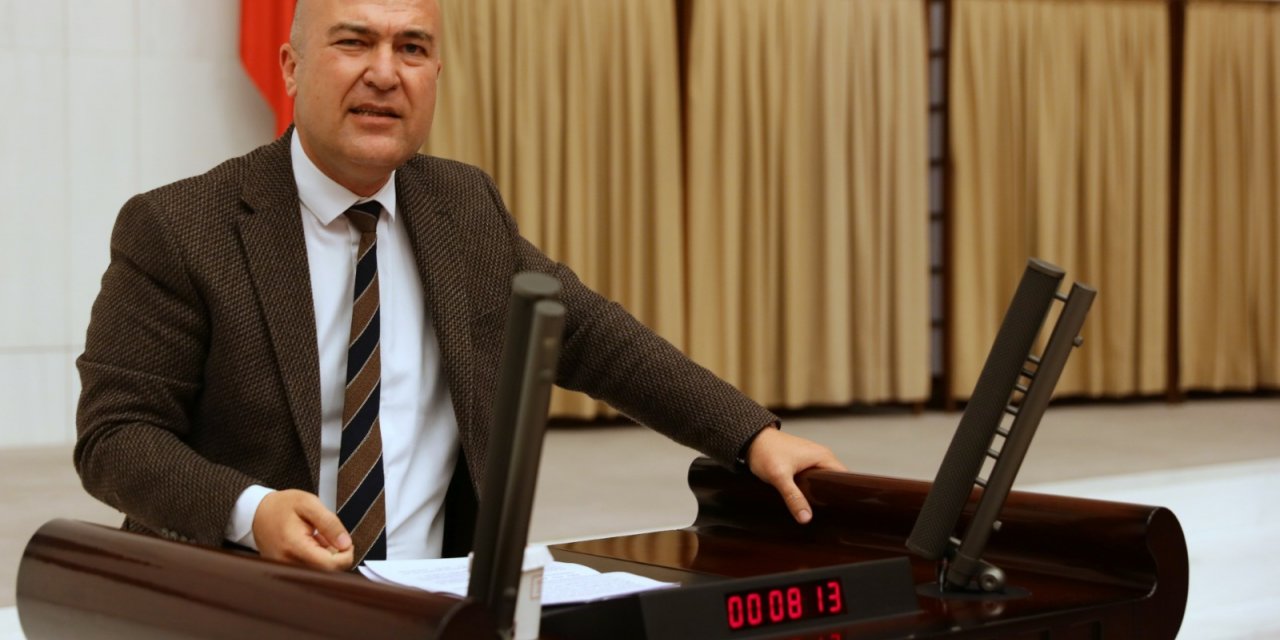 CHP'Lİ MURAT BAKAN: HARMANDALI GERİ GÖNDERME MERKEZİ'NİN İNSAN HAKLARINA VE ONURUNA AYKIRI YÖNETİLDİĞİ YÖNÜNDEKİ DÜŞÜNCELERİMİZ PEKİŞMEKTEDİR