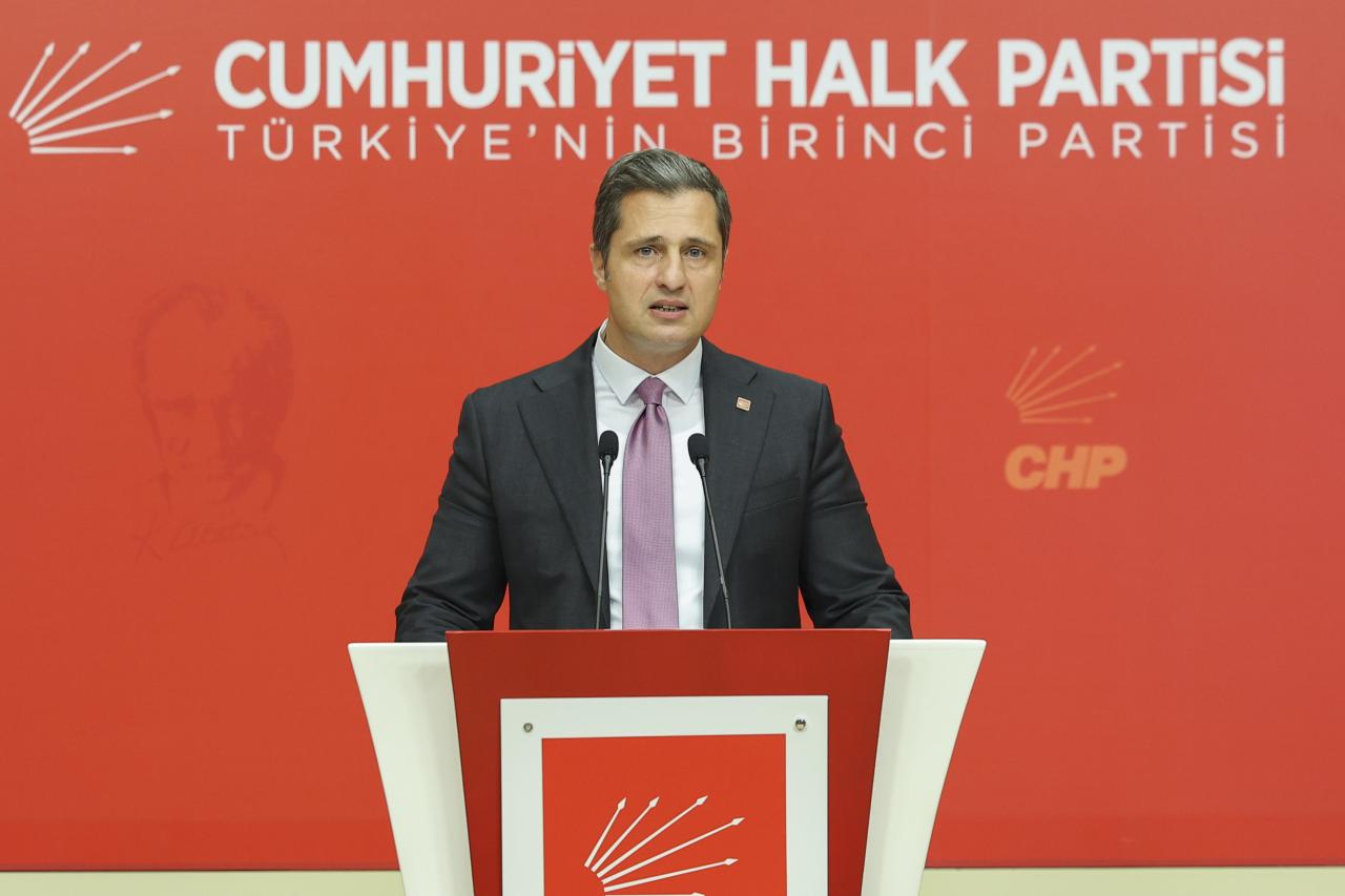 CHP Sözcüsü Deniz Yücel'den Memur-Sen'e: