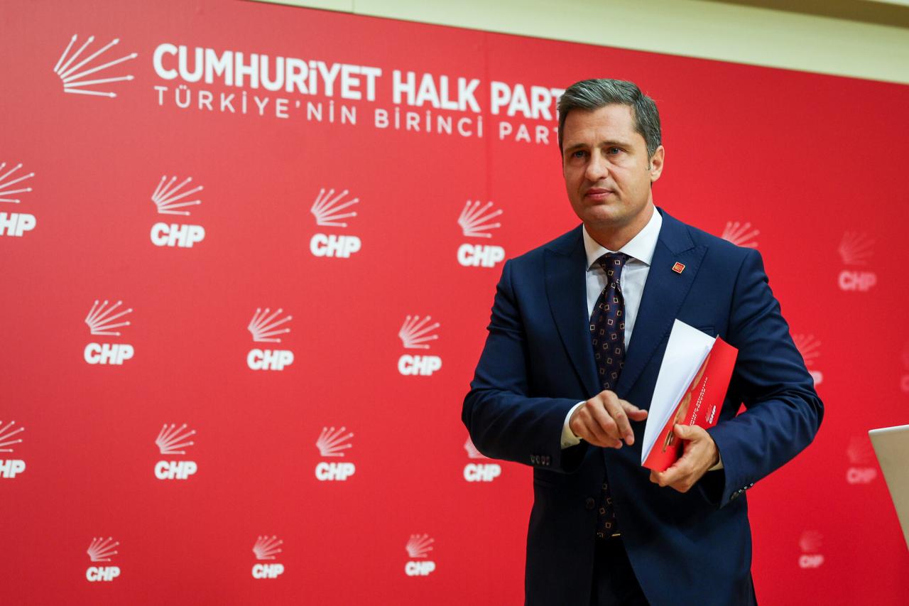 Deniz Yücel: