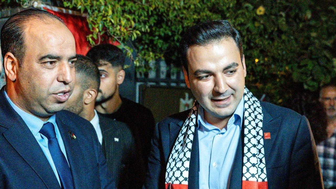 Cumhuriyet Halk Partisi Gençlik Kolları’ndan Eyüpsultan'da “Özgür Filistin Korteji”