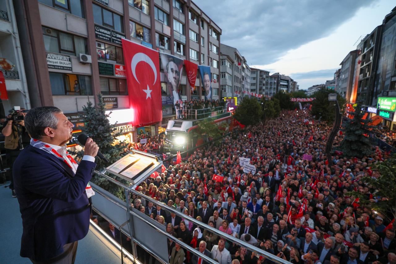 CHP Lideri Özel:
