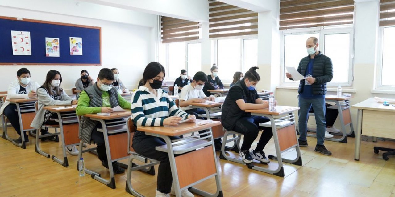 LGS'DE EN BAŞARISIZ SONUÇLAR MATEMATİK TESTİNDE ELDE EDİLDİ: ORTALAMA 4,2 SORU DOĞRU YANITLANDI