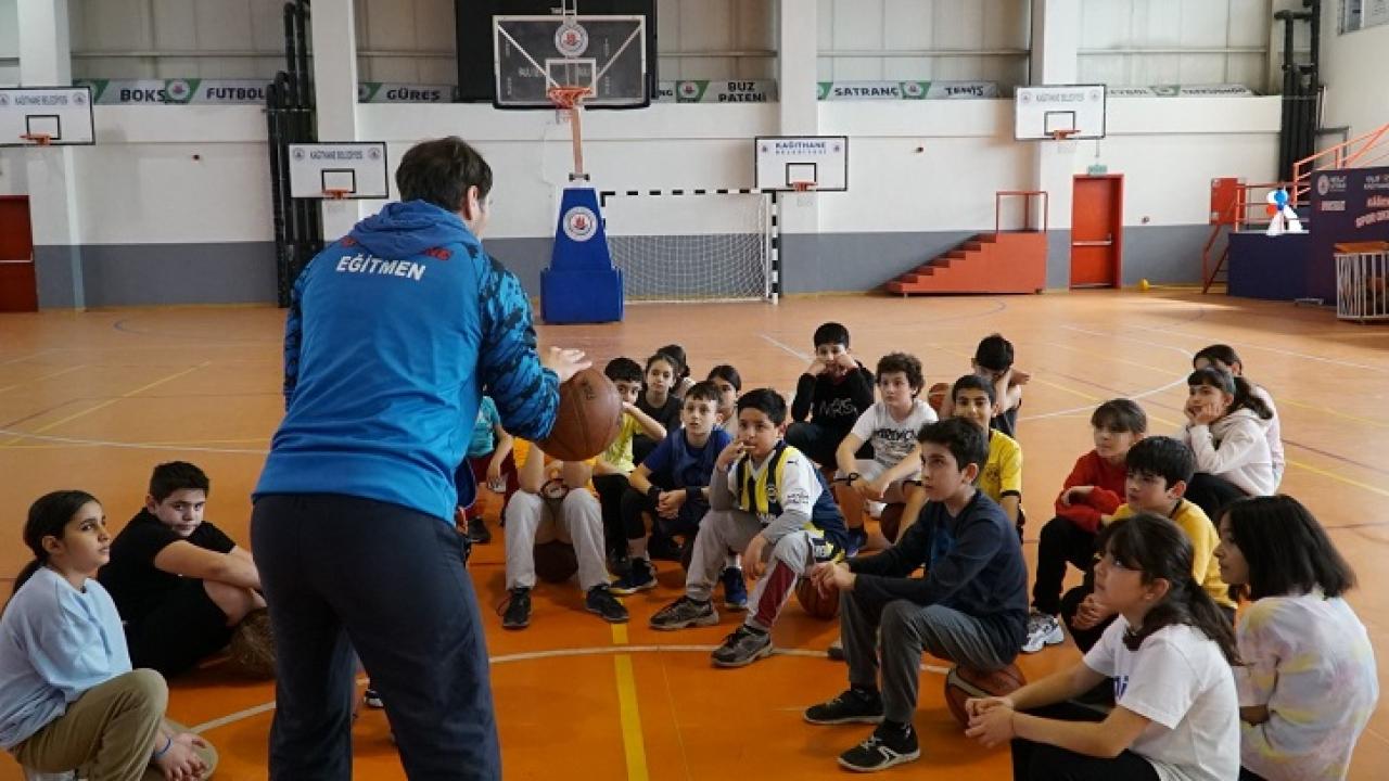 KÂĞITHANE’DE KIŞ SPOR OKULLARI KAYITLARI BAŞLADI