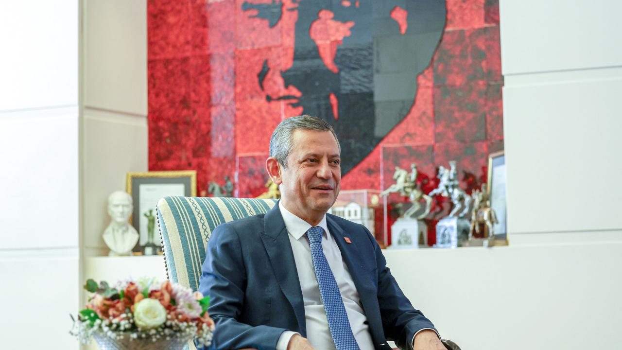 CHP Genel Başkanı Özgür Özel'den Cumhuriyet Bayramı Telefonu