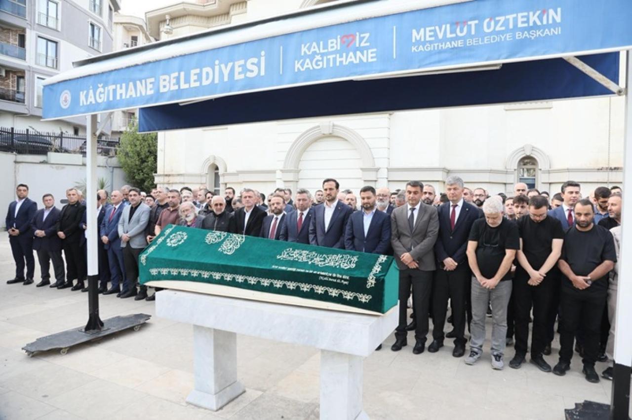 KAĞITHANE İÇİN BÜYÜK EMEKLER VEREN NAZMİ TORO, SON YOLCULUĞUNA UĞURLANDI