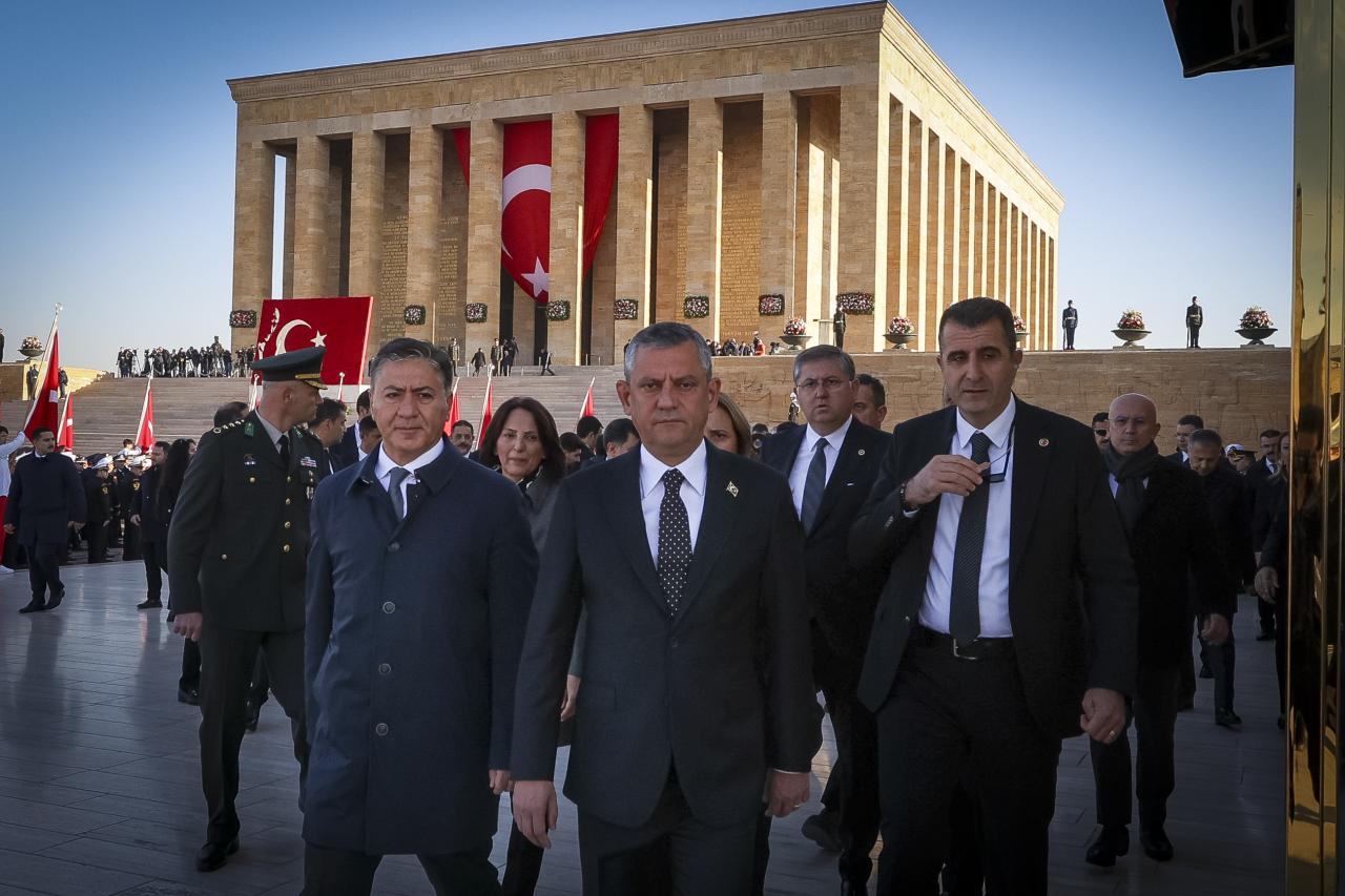 CHP Lideri Özgür Özel'den, 10 Kasım Mesajı: 