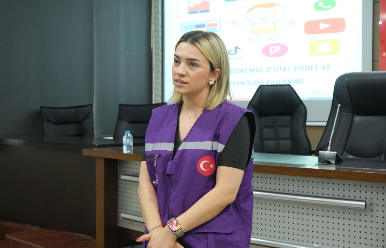 “Okul Öncesi Dönemde Dijital Şiddet Ve Güvenli Teknoloji Kullanımı” Semineri Düzenlendi.