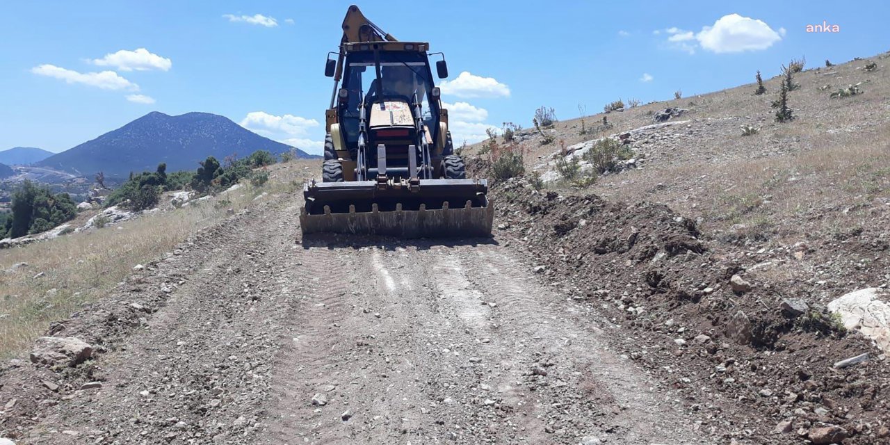 DÖŞEMEALTI BELEDİYESİ, BADEMAĞACI'NI YAMAÇ PARAŞÜTÇÜLERİNE HAZIRLIYOR
