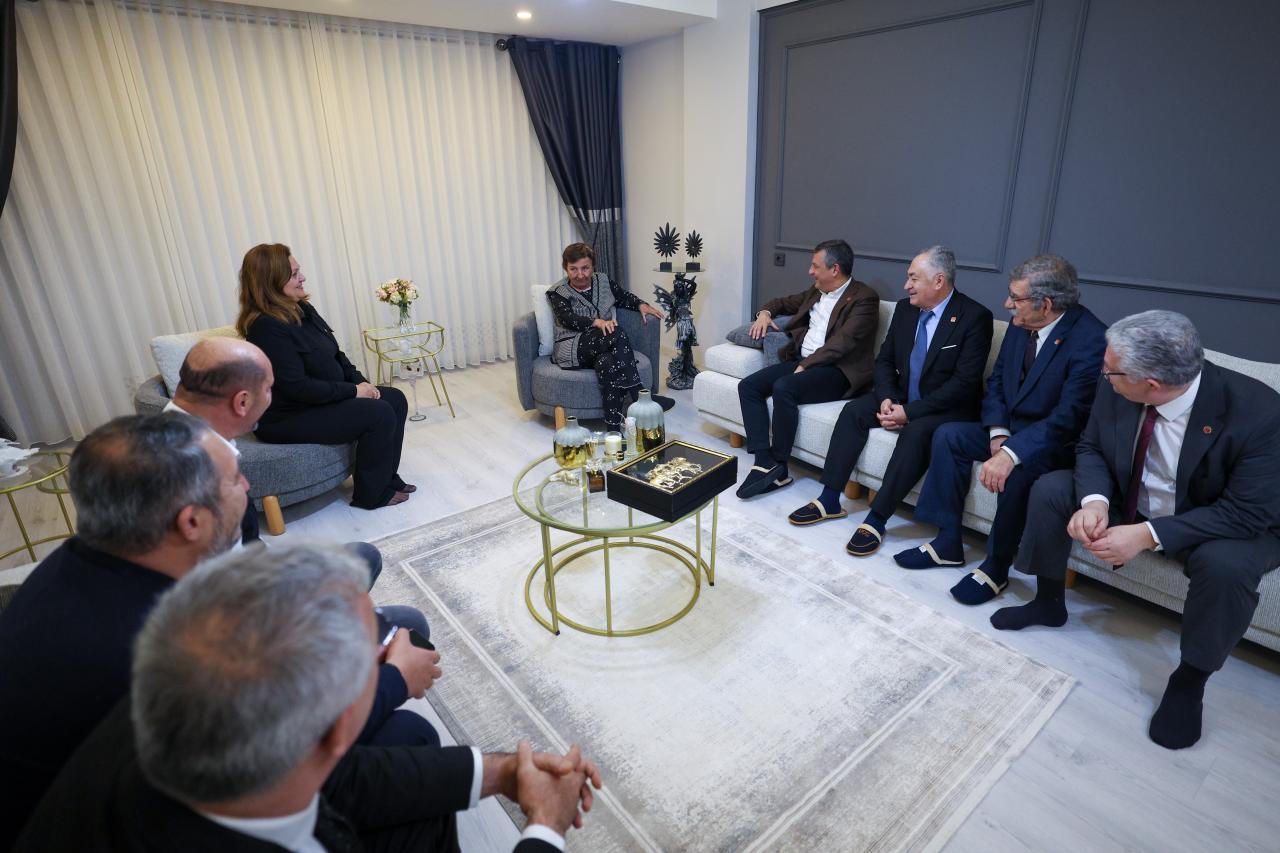 Cumhuriyet Halk Partisi Genel Başkanı Özgür Özel, Afyonkarahisar'da...