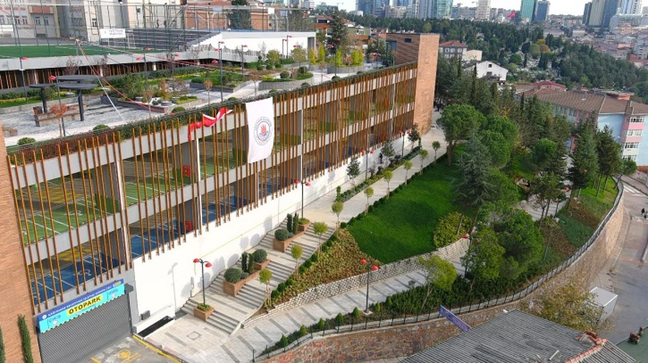 GÜLTEPE’DE 60 YILLIK SEMT PAZARI KAPALI ALANA TAŞINIYOR