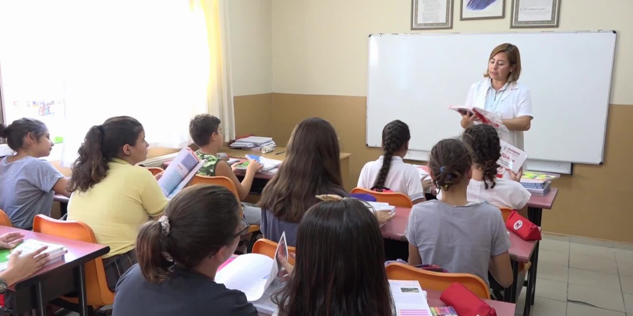 BORNOVA BELEDİYESİ’NİN KURS MERKEZİ BELGEM’DE ÖN KAYITLAR BAŞLADI