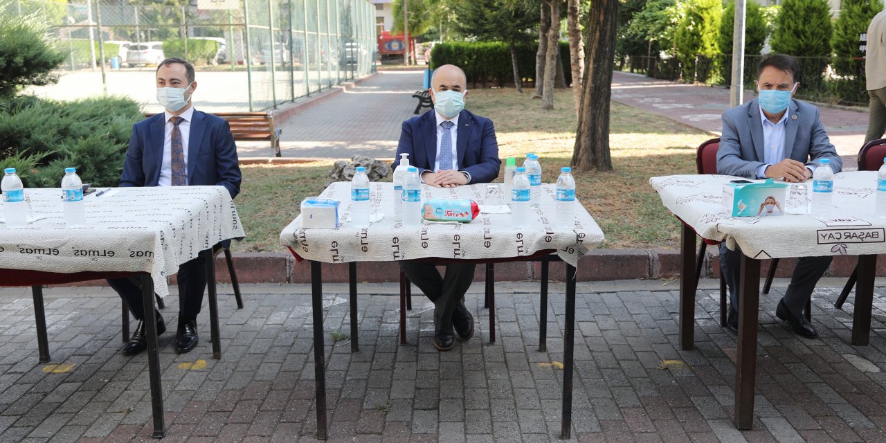 ATAKUM'DA DÜZENLENEN HALK GÜNÜ'NDE AŞI VURGUSU