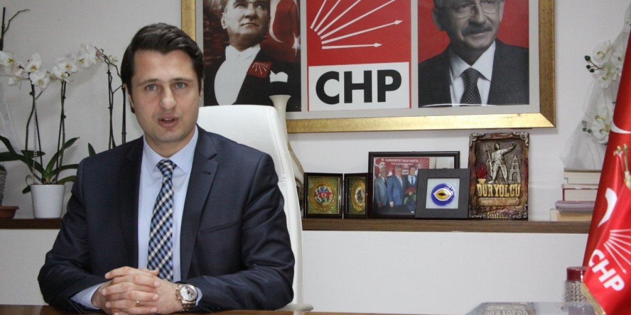 İZMİR'DE "128 MİLYAR DOLAR NEREDE" PANKARTINA CEZA MAHKEMEDEN DÖNDÜ