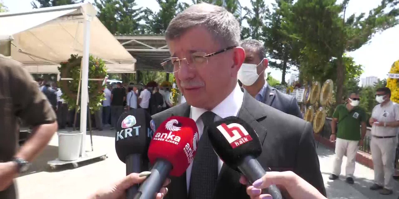 DAVUTOĞLU: ÇOK KÖTÜ BİR KRİZ YÖNETİMİ SERGİLENİYOR, UÇAKLARIN SEVKİNDE VE ETKİN KULLANIMDA CİDDİ ZAAFLAR SÖZ KONUSU