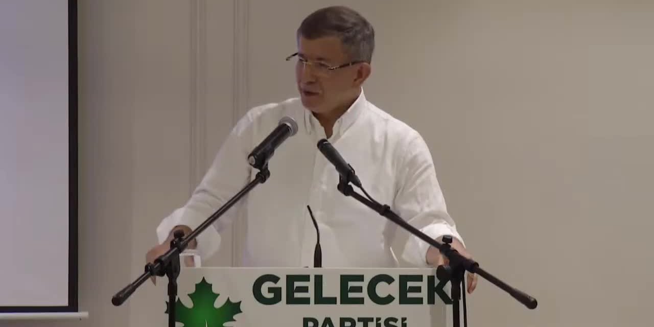 DAVUTOĞLU: KRİZ YÖNETİMİNDE YAPILMAMASI GEREKEN NE VARSA HEPSİNİ YAPIYORLAR, NE YAPILMASI GEREKİYORSA HİÇBİRİNİ YAPMIYORLAR