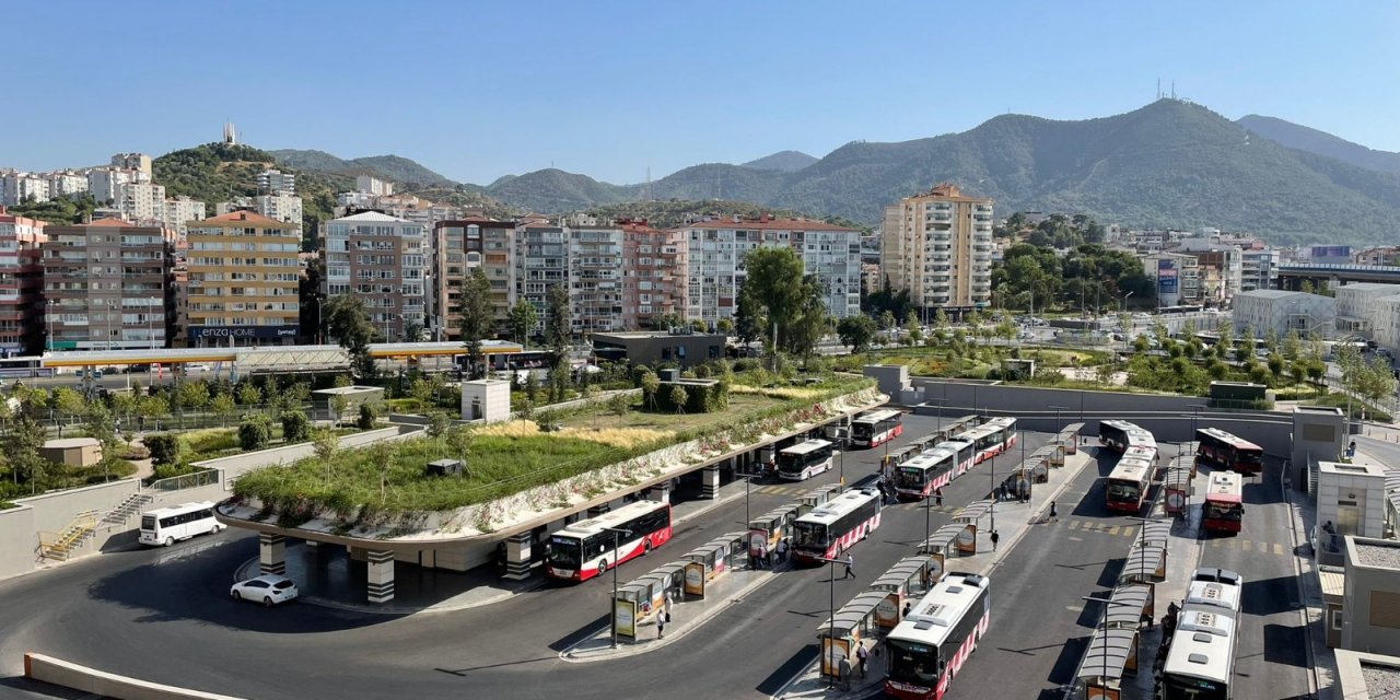 İZMİR’DE KURAKLIĞA KARŞI BİR HAMLE DAHA: YEŞİL ÇATI
