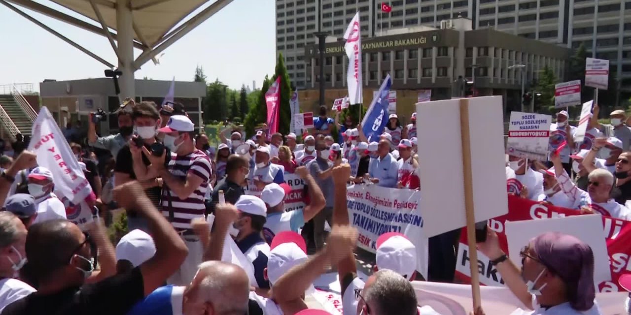 BİRLEŞİK KAMU-İŞ GENEL BAŞKANI BALIK: "AK PARTİ DEMEYİNCE KIZIYORLAR, SİZİN NERENİZ AK, AK BİR YERİNİZ VAR MI?"