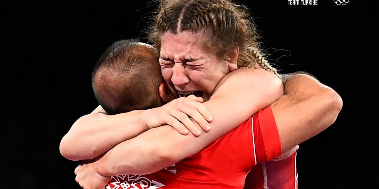 MİLLİ GÜREŞÇİ YASEMİN ADAR, 2020 TOKYO OLİMPİYATLARI'NDA BRONZ MADALYA KAZANDI