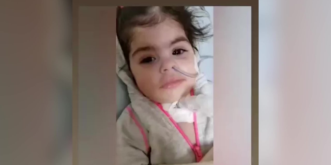SMA HASTASI KUMSAL BEBEK, YAŞAMA TUTUNMAK İÇİN YARDIM BEKLİYOR