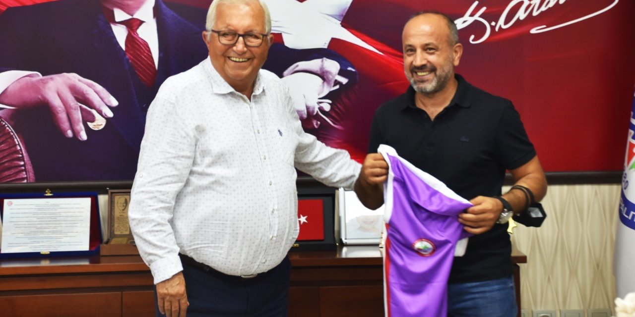 KARADENİZ EREĞLİ BELEDİYESPOR'UN YİNE TEKNİK DİREKTÖRÜ ERHAN KOÇ OLDU