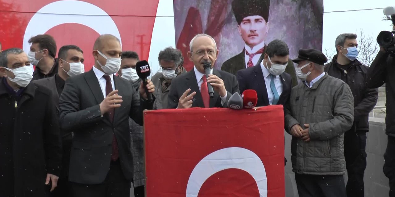 KILIÇDAROĞLU’NA DERT YANAN ÇİFTÇİNİN TARLA SAHİBİİSYANI: "AVM’Sİ VAR, DESTEK ALIYOR"