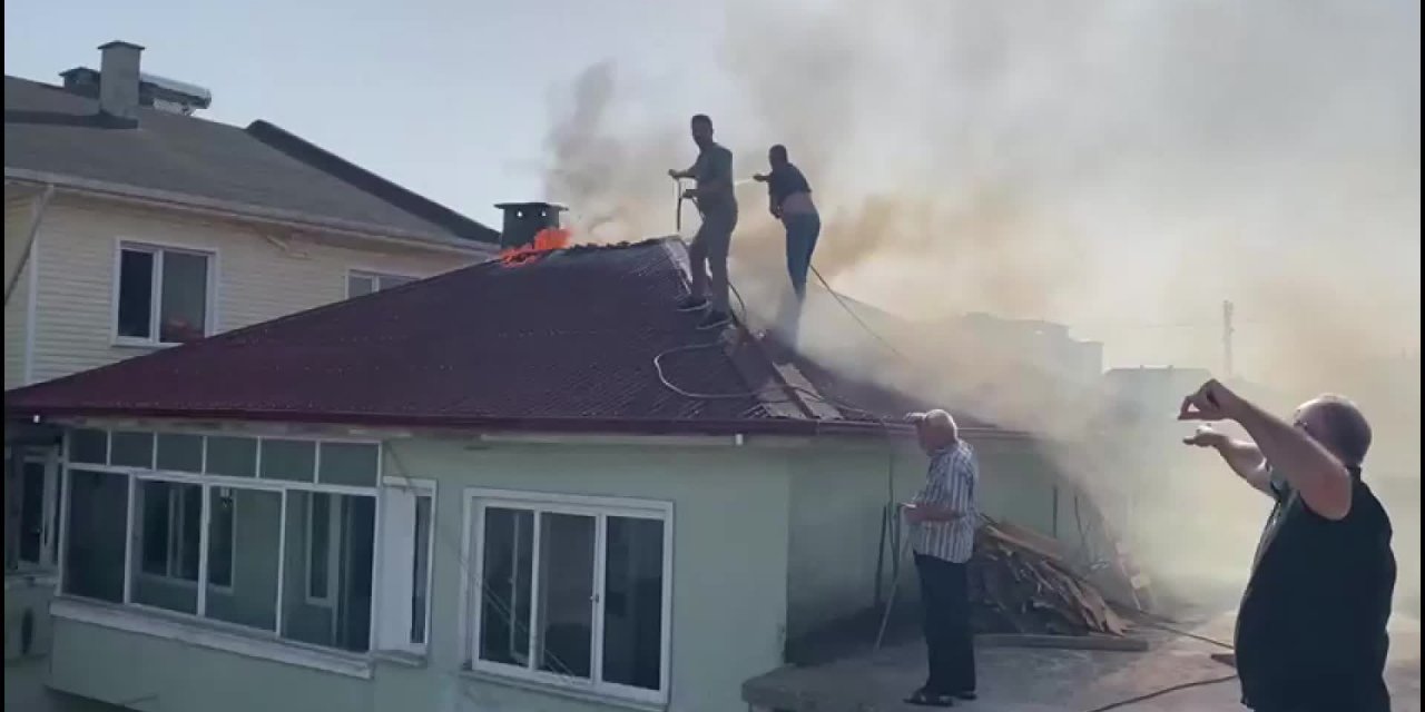 ERGENE'DE ÇATI YANGINI