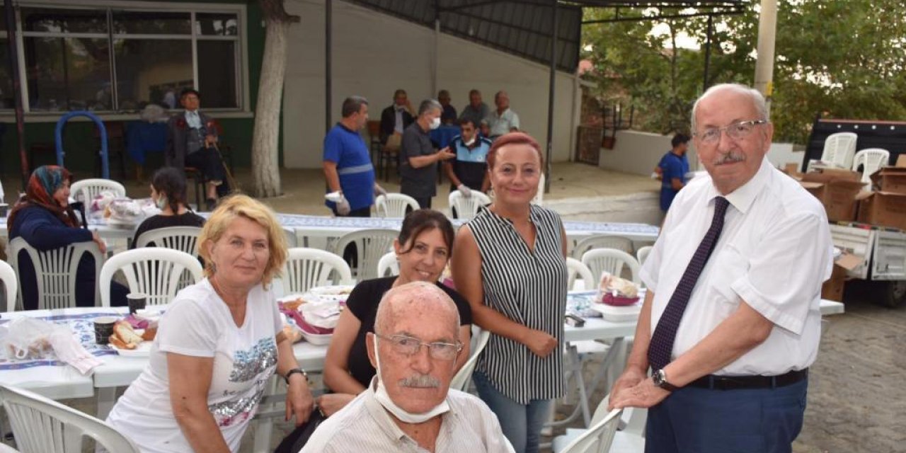 TEKİRDAĞ BÜYÜKŞEHİR BELEDİYE BAŞKANI ALBAYRAK GÜZELKÖY MAHALLESİ SAKİNLERİYLE BİR ARAYA GELDİ