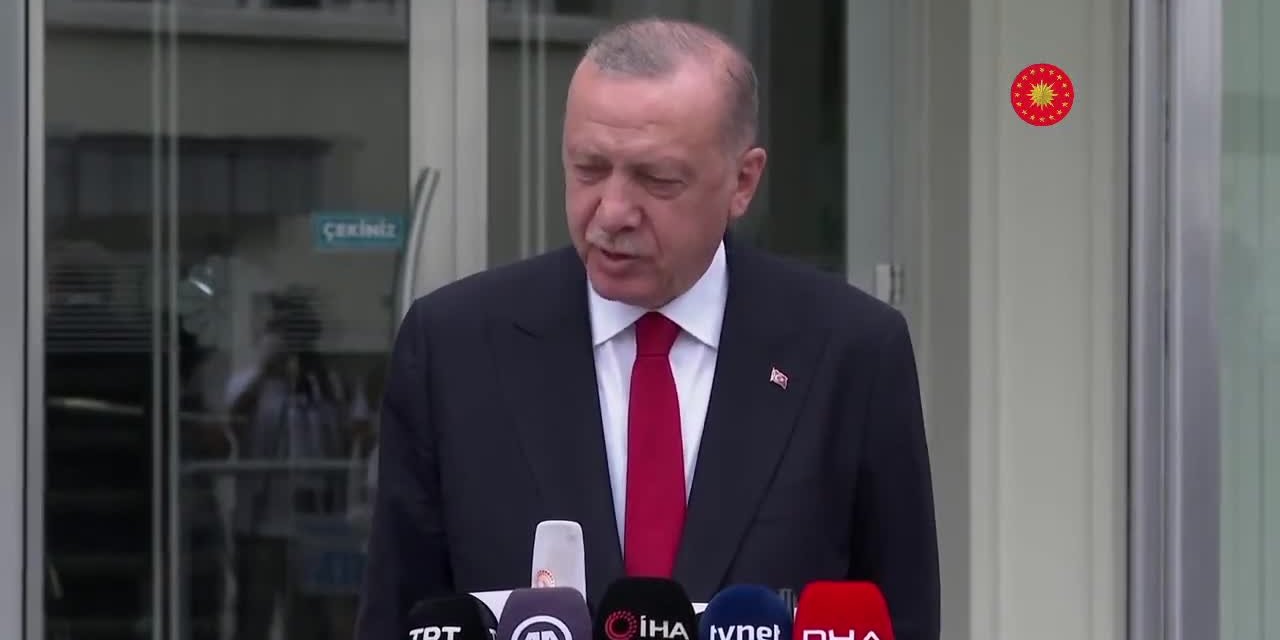 ERDOĞAN, YANAN YERLERİN YAPILAŞMAYA AÇILMAYACAĞINI SÖYLEDİ: "ONAYIMIN OLDUĞU ASLA BÖYLE BİR ŞEY YOK"
