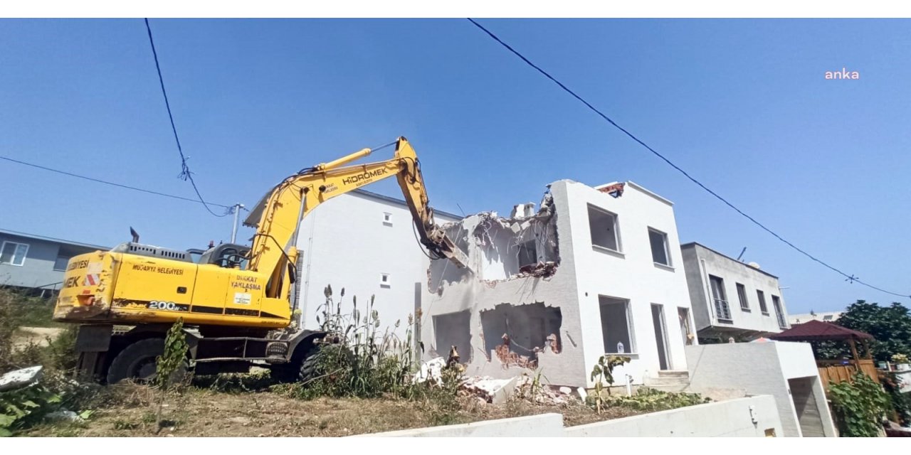 MUDANYA BELEDİYESİ KAÇAK YAPILARI YIKIYOR