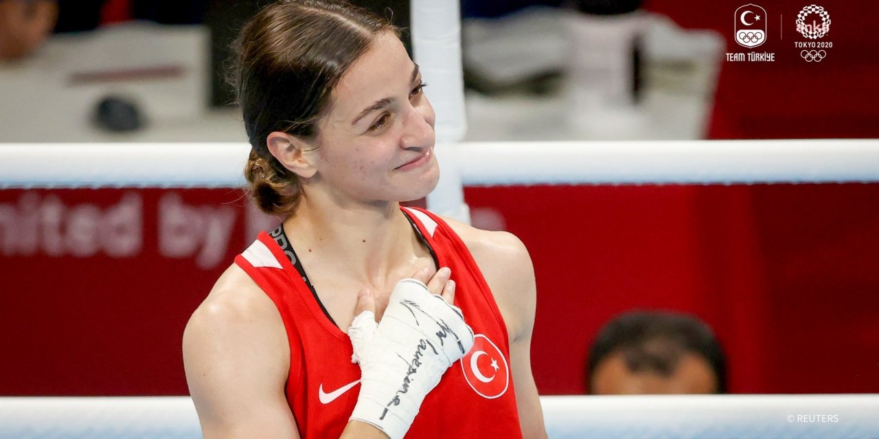 MİLLİ BOKSÖR BUSE NAZ ÇAKIROĞLU TOKYO'DA GÜMÜŞ MADALYA KAZANDI
