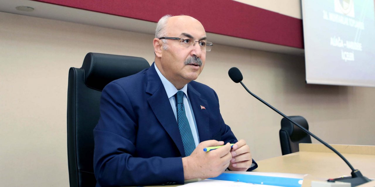 İZMİR VALİSİ YAVUZ SELİM KÖŞGER'DEN YANGIN UYARISI: "İZMİR YÜKSEK RİSKLİ!"
