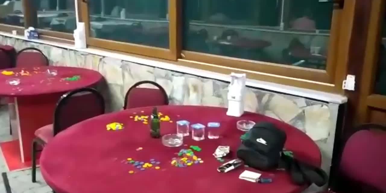 İZMİR'DE BAĞ EVİNE KUMAR BASKINI
