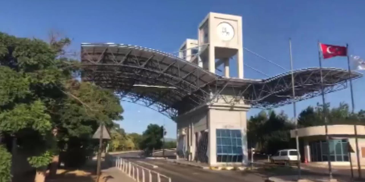DEÜ'NÜN TARTIŞMA YARATAN YABANCI ÖĞRENCİ KARARI: “KENDİÖĞRENCİLERİMİZE İHANET”