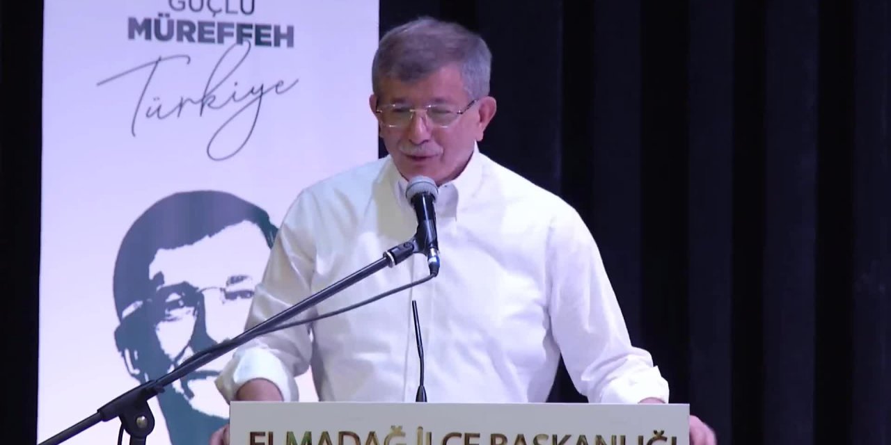 DAVUTOĞLU'NDAN CUMHURBAŞKANI ERDOĞAN'A: "ÇIKIN, ÖZÜR DİLEYİN"