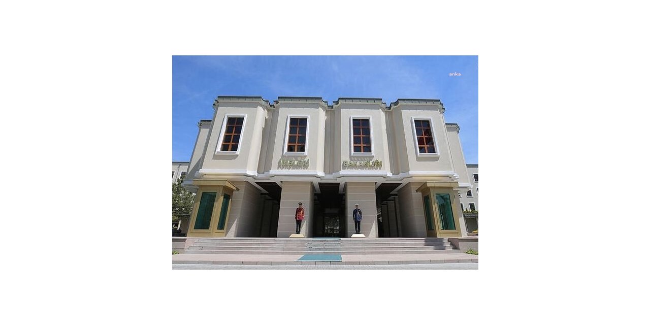 ARTIK 45 YAŞINDAN GÜN ALMIŞ POLİSLER DE AMİRLİK İÇİN SINAVA GİREBİLECEK