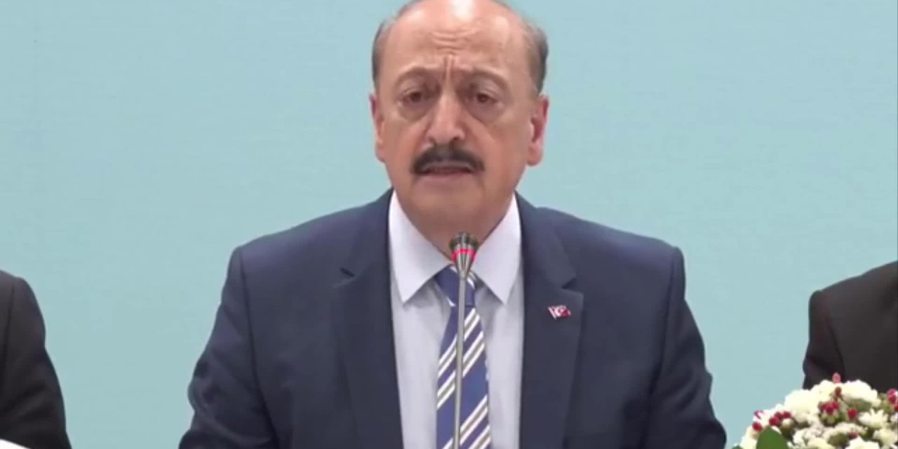 VEDAT BİLGİN: "KAMU İŞÇİSİNE İLK 6 AY İÇİN YÜZDE 12, İKİNCİ 6 AY İÇİN YÜZDE 5 VE ENFLASYON FARKI ORANIN ZAM YAPILDI"