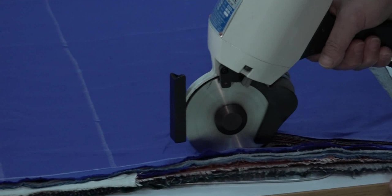 ESENYURTLU GÜÇLÜ KADINLAR ÜRETMEYE DEVAM EDİYOR