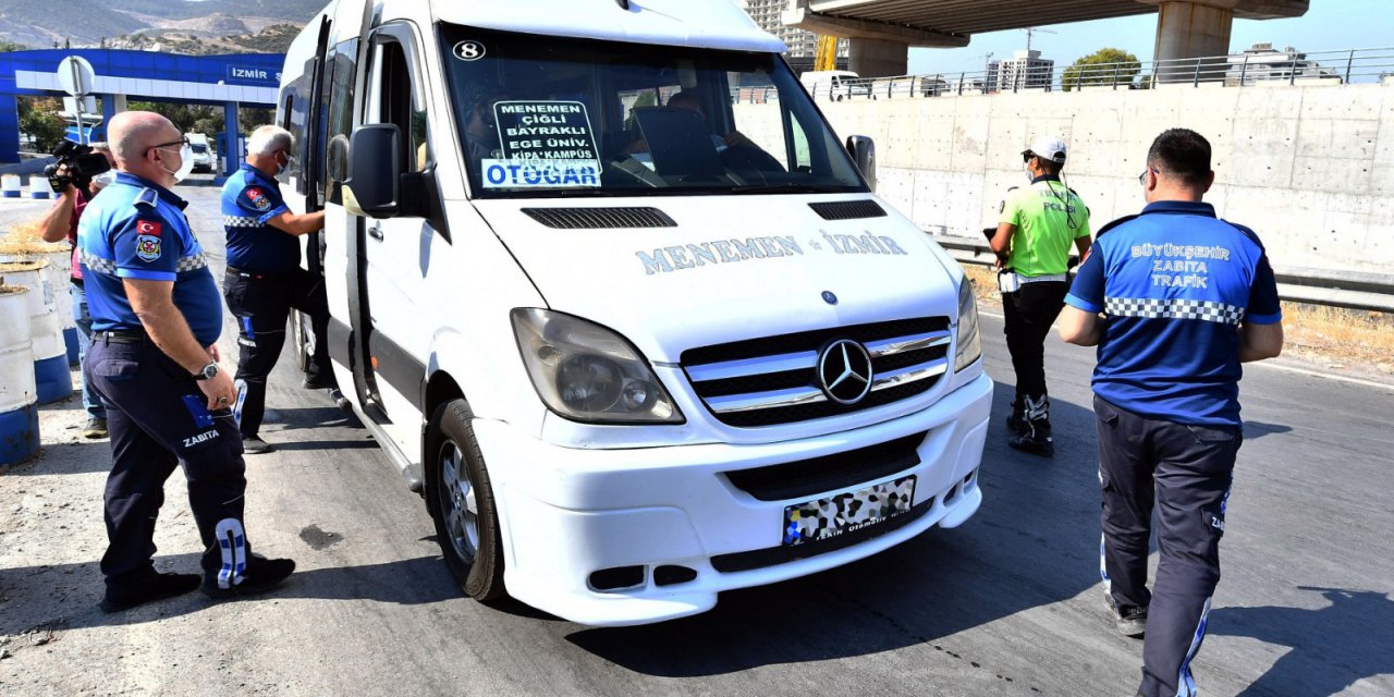 İZMİR'DE TRAFİK KAZALARINA KARŞI DENETİM