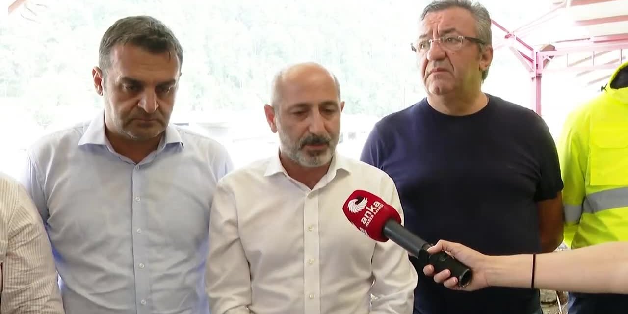 CHP'LİÖZTUNÇ, SEL FELAKETİİÇİN AYANCIK'TAKİ TOMRUK DEPOSUNU VE BOZKURT'TAKİ HES'İİŞARET ETTİ