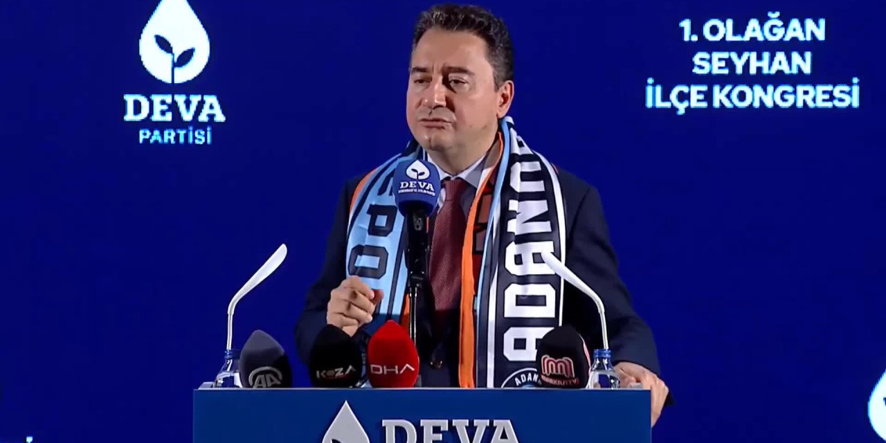 BABACAN'DAN MECLİS BAŞKANI ŞENTOP'A: "HANİ BAŞKASI ADINA UTANMAK DİYE BİR TABİR VARDIR YA İNANIN UTANIYORUZ"