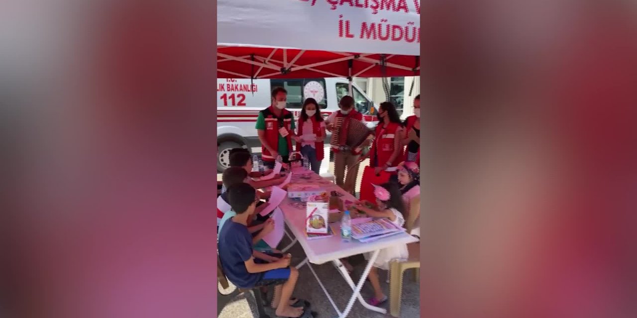 MUĞLA'DA PSİKOSOSYAL DESTEK EKİPLERİ’NDEN ÇOCUKLARI GÜLDÜREN ETKİNLİK