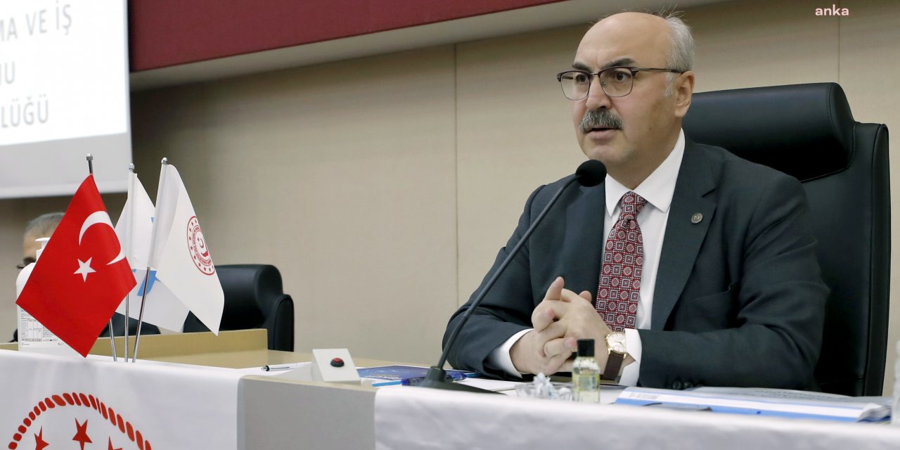 İZMİR VALİSİ'NDEN “MÜLTECİ OKULU” AÇIKLAMASI: "BÖLGEDE YAŞAYAN TÜM ÖĞRENCİLERİMİZİN HİZMETİNE SUNULACAK"